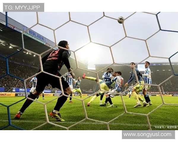 欧美足球巨星汇聚之巅峰对决精彩瞬间与传奇之路解析 欧美足球巨星汇聚之巅峰对决精彩瞬间与传奇之路解析